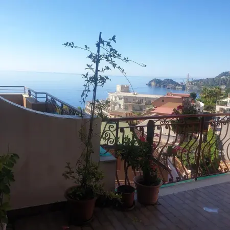 Maison charmante vue mer à Letojanni avec terrasse - Photo 11