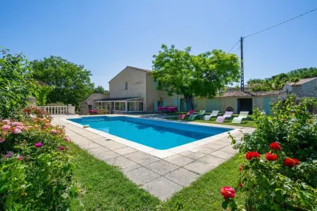 Villa à La Tour d'Aigues, Villa charmante à La Tour-d'Aigues avec piscine privée - L1061800