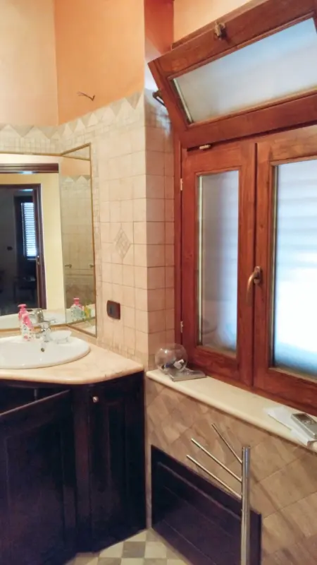 Charmant appartement avec vue sur la montagne, Appartement 4 personnes à Montagnareale - Photo 2