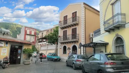 Charmant appartement avec vue sur la montagne, Appartement 4 personnes à Montagnareale - Photo 4