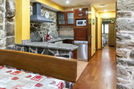 Maison spacieuse avec jacuzzi, vue sur la montagne et proche de Tineo - Photo 1