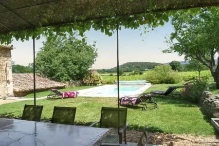 Villa spacieuse à Oppède avec piscine et vue imprenable - Photo 2