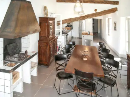 Villa spacieuse à Oppède avec piscine et vue imprenable - Photo 8