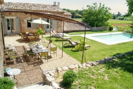 Villa spacieuse à Oppède avec piscine et vue imprenable - Photo 20