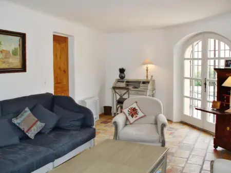 Maison de charme à Mollégès avec piscine privée - Photo 10