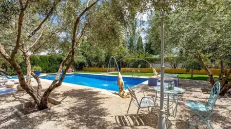 Villa à Baza, Villa spacieuse avec vue montagne et piscine à Baza - L1061900