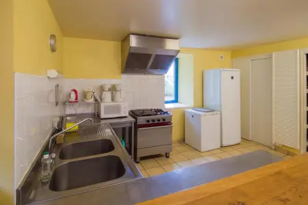 Grande maison conviviale à Saint-Côme-d'Olt avec jardin et cheminée - Photo 5