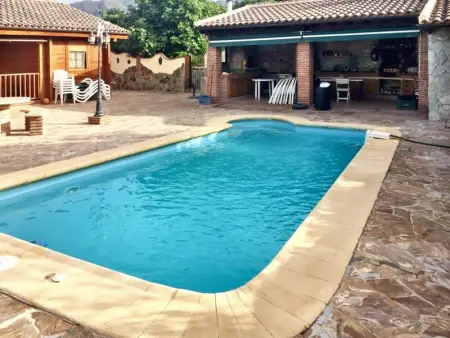 Villa à Coín, Villa spacieuse avec piscine à Coín: 300 m², vue montagne - L1061907