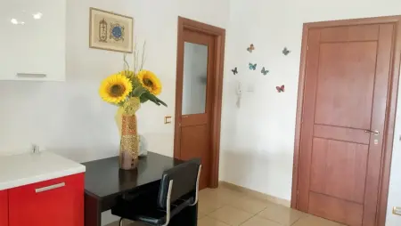 Appartement charmant à Civitanova Marche, 80 m², vue sur jardin - Photo 3