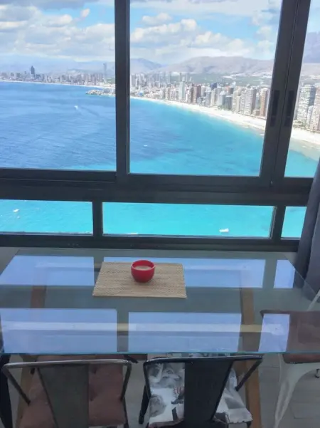 Appartement à Benidorm, Appartement convivial à Benidorm 90 m² avec piscine - L1061936