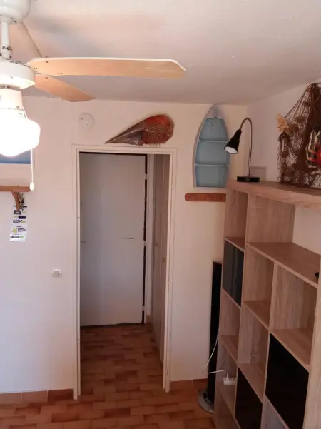 Charmant studio à Agde de 21 m² avec terrasse vue ville - Photo 3