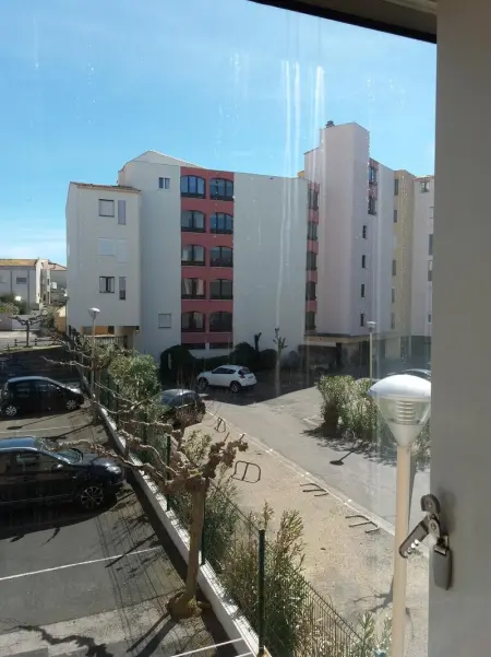 Charmant studio à Agde de 21 m² avec terrasse vue ville - Photo 5