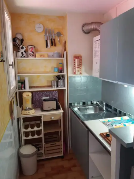 Charmant studio à Agde de 21 m² avec terrasse vue ville - Photo 9