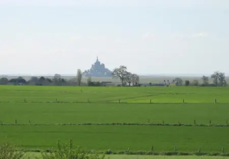 Maison de charme avec jardin à Courtils, proche du Mont Saint-Michel - Photo 15