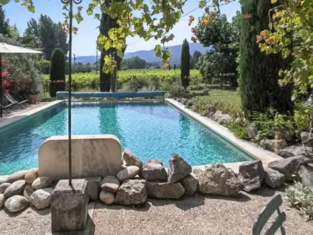 Maison charmante à Oppède avec piscine partagée - Photo 14