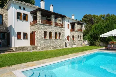 Villa à Tsagkarada, Villa Splendide à Tsagkarada avec Piscine - L1062080