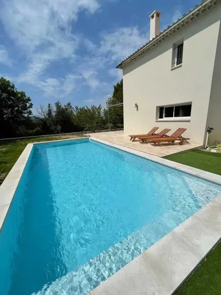 Villa à Apt, Spacieuse villa à Apt avec piscine privée - L1062096