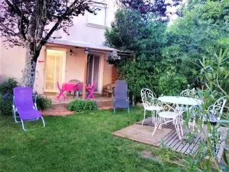 Appartement à Villeneuve, Appartement cosy à Villeneuve avec jardin privé - L1062104