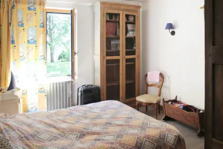 Maison de caractère à Plougrescant avec jardin et parking. - Photo 9