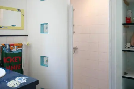 Maison de caractère à Plougrescant avec jardin et parking. - Photo 12