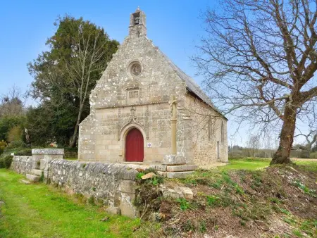 Maison de caractère à Plougrescant avec jardin et parking. - Photo 22