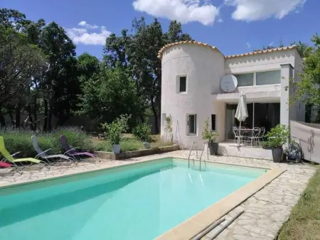 Maison à Saint Siffret, Maison charmante à Saint-Siffret + Piscine - L1062109