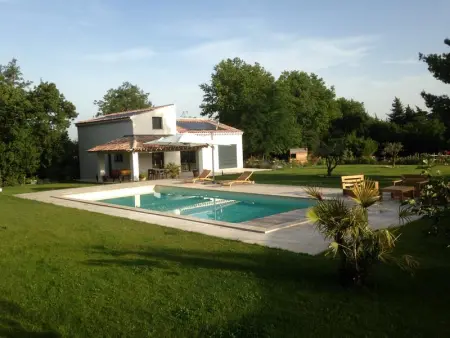 Villa à Eyragues, Villa charmante à Eyragues avec piscine privée - L1062132