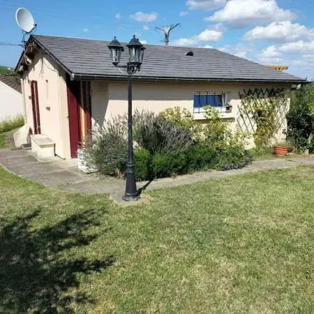 Maison à Saint Satur, Maison charmante à Saint-Satur avec jardin et terrasse - L1062168