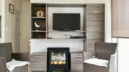 Maison charmante à Le Bois-Plage-en-Ré avec piscine partagée - Photo 4