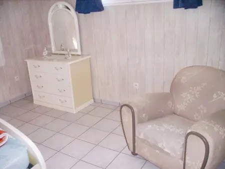 Appartement charmant à Breuillet avec jardin spacieux - Photo 7