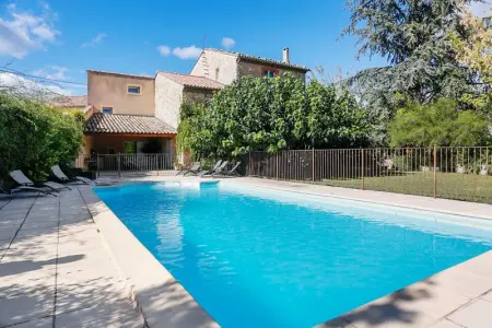 Villa à Caromb, Villa confortable à Caromb avec piscine privée - L1062309