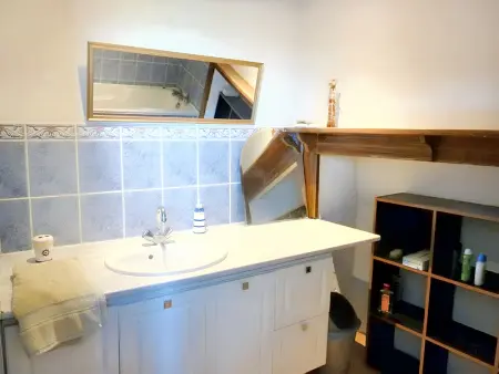 Maison chaleureuse à Lalbenque avec jardin clôturé - Photo 6