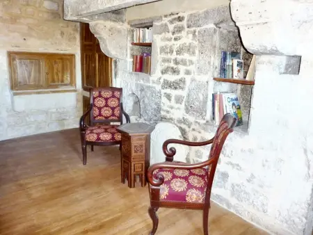 Maison chaleureuse à Lalbenque avec jardin clôturé - Photo 13