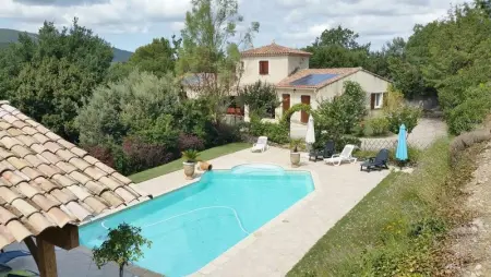 Villa à Malaucène, Villa de charme à Malaucène avec piscine privée - L1062345