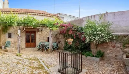 Maison à Añora, Maison de charme à Añora avec jardin - L1062358