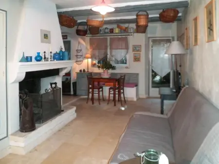 Appartement accueillant avec piscine à Oppède 70 m², vue montagne - Photo 6