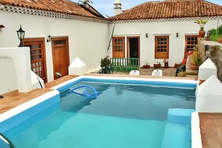 Maison à San Cristóbal de La Laguna, Maison accueillante avec piscine à San Cristóbal - 85 m² - L1062380