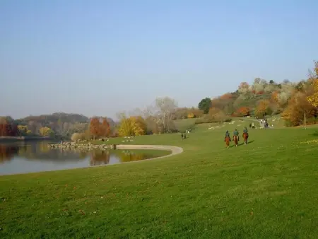 Maison accueillante à La Courneuve avec jardin clôturé - Photo 8