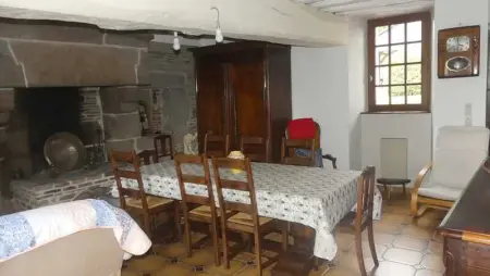 Maison charmante à Sougéal avec superbe jardin - Photo 13