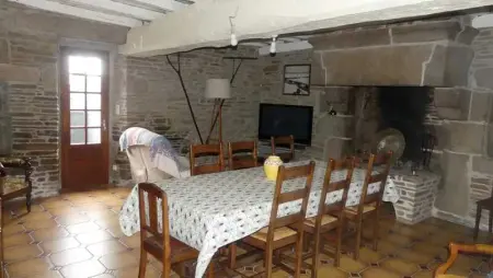 Maison charmante à Sougéal avec superbe jardin - Photo 14