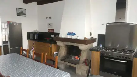 Maison charmante à Sougéal avec superbe jardin - Photo 16