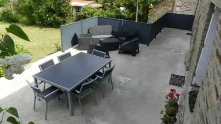 Maison charmante à Sougéal avec superbe jardin - Photo 18