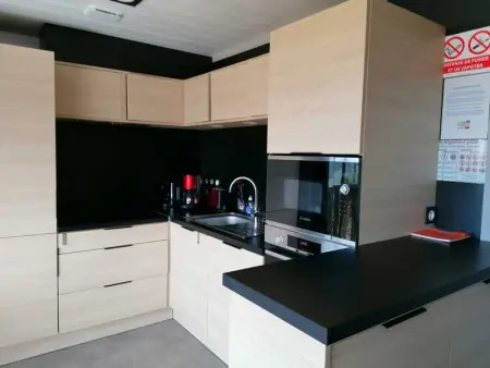 Chalet enchanteur à Arzal avec vue sur lac et piscine partagée - Photo 1