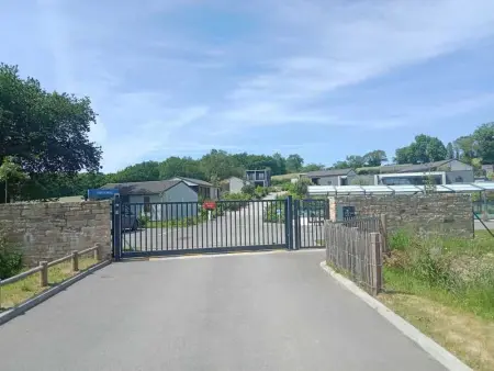 Chalet enchanteur à Arzal avec vue sur lac et piscine partagée - Photo 14