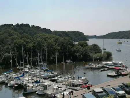 Chalet enchanteur à Arzal avec vue sur lac et piscine partagée - Photo 24