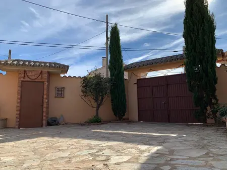 Maison à Aldehuela de la Bóveda, Maison spacieuse à Aldehuela de la Bóveda - Jardin privé 217m² - L1062555