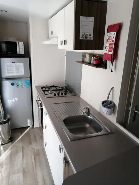 Bungalow cosy à Onzain avec terrasse & piscine partagée - Photo 3