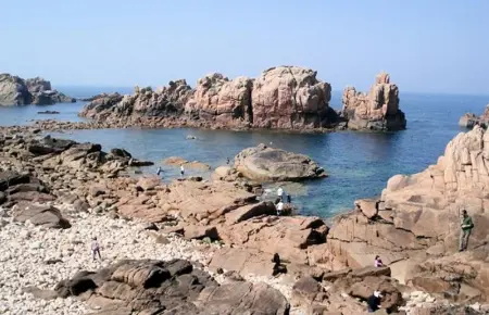Maison charmante à Trédrez-Locquémeau avec jardin et terrasse - Photo 22