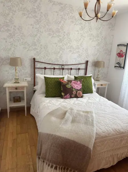 Maison charmante à Teo avec balcon et parking inclus - Photo 8