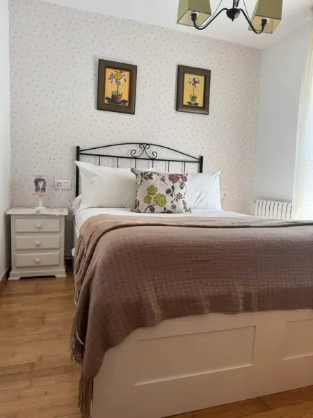 Maison charmante à Teo avec balcon et parking inclus - Photo 14